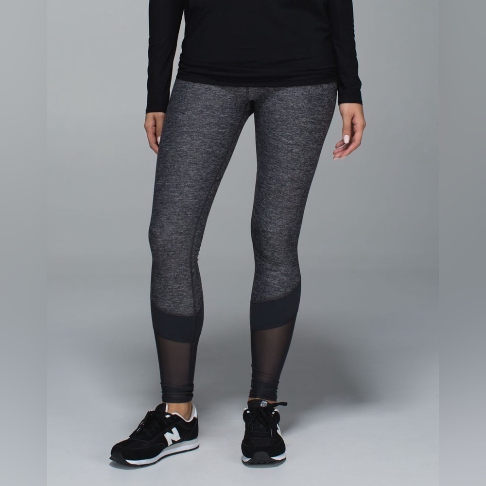 Lululemon Mesh Panel Leggings Size 6 Black Gray Yoga Pants